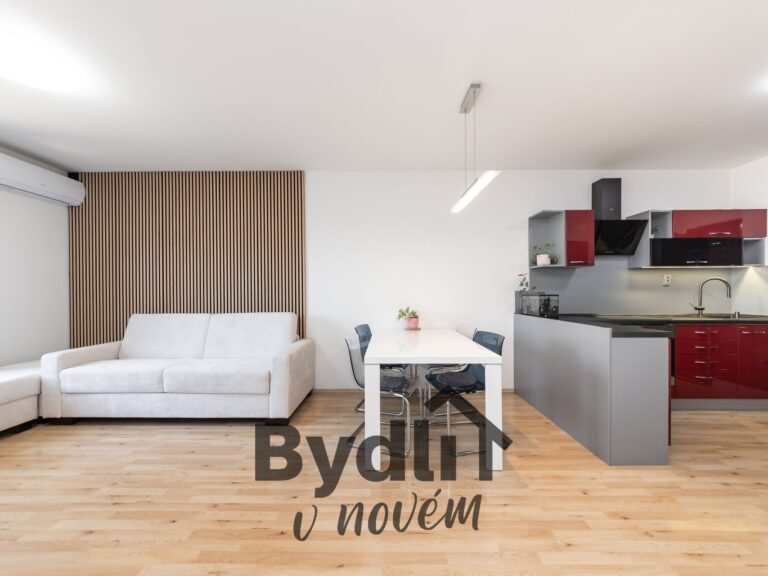 Prodej nádherného bytu 2+kk 60 m² s parkovacím stáním a šatnou, Brno – Slatina