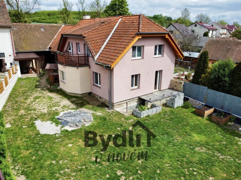 Prodej rodinného domu 212 m², Kestřany